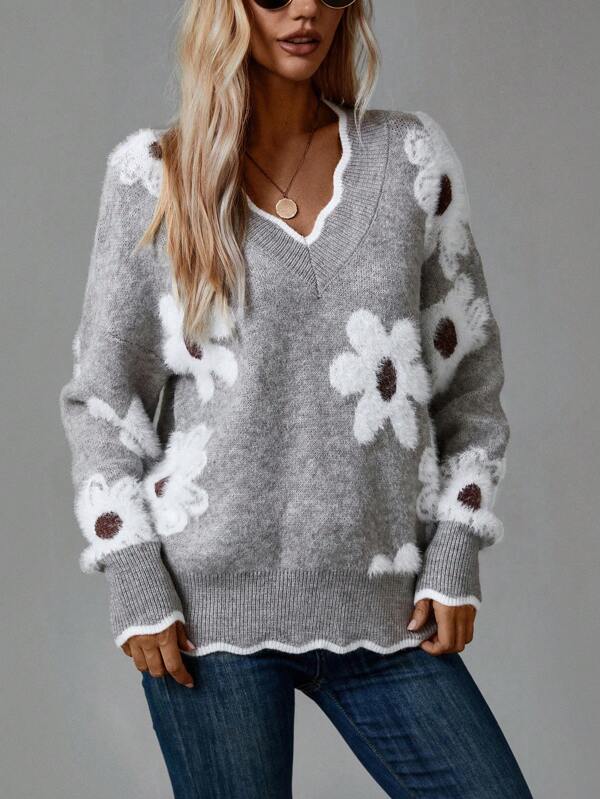 PAULA | ELEGANT FLORAL SWEATER WITH V-NECK