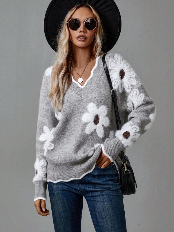 PAULA | ELEGANT FLORAL SWEATER WITH V-NECK