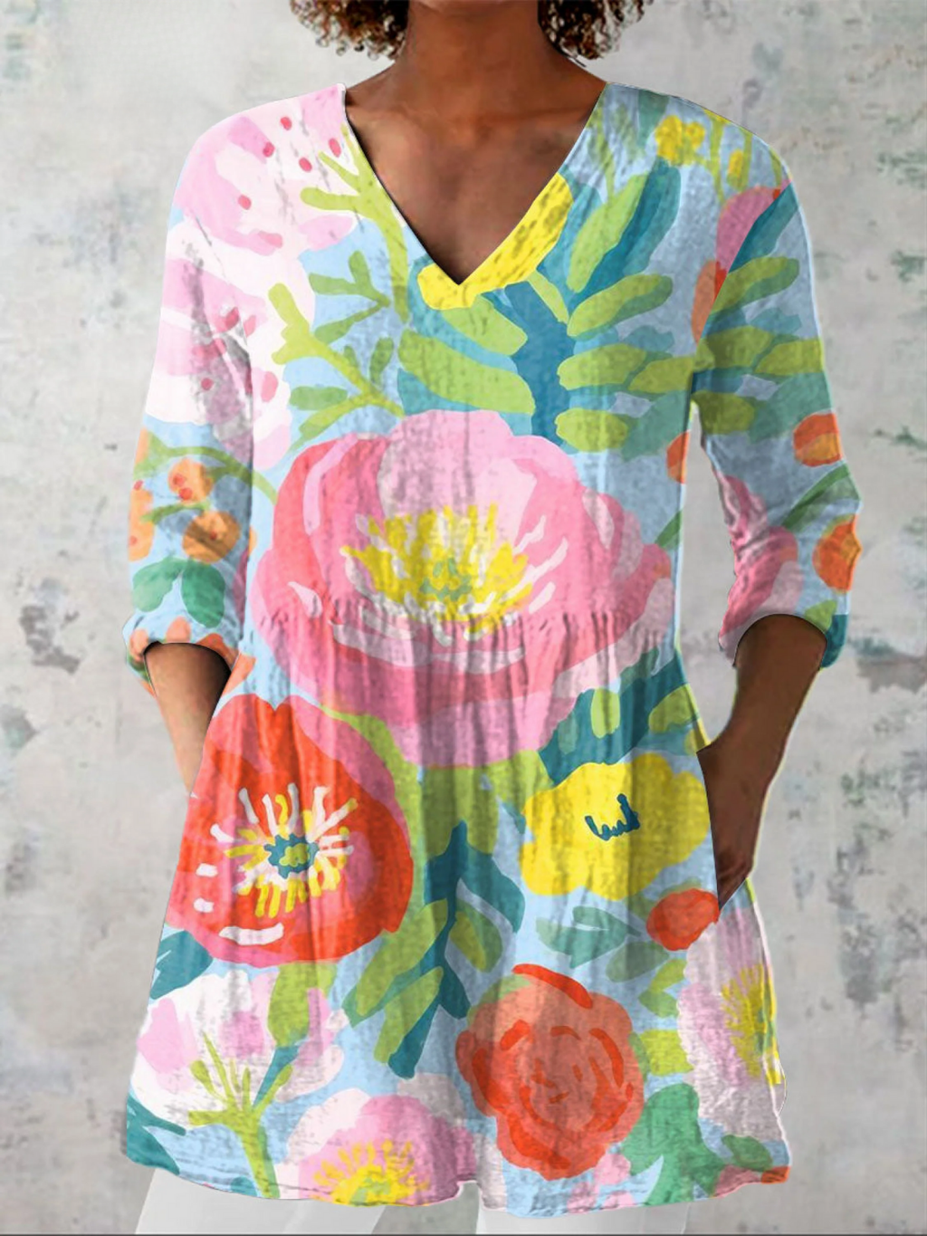 Ayra | Long Blouse with Striking Pattern