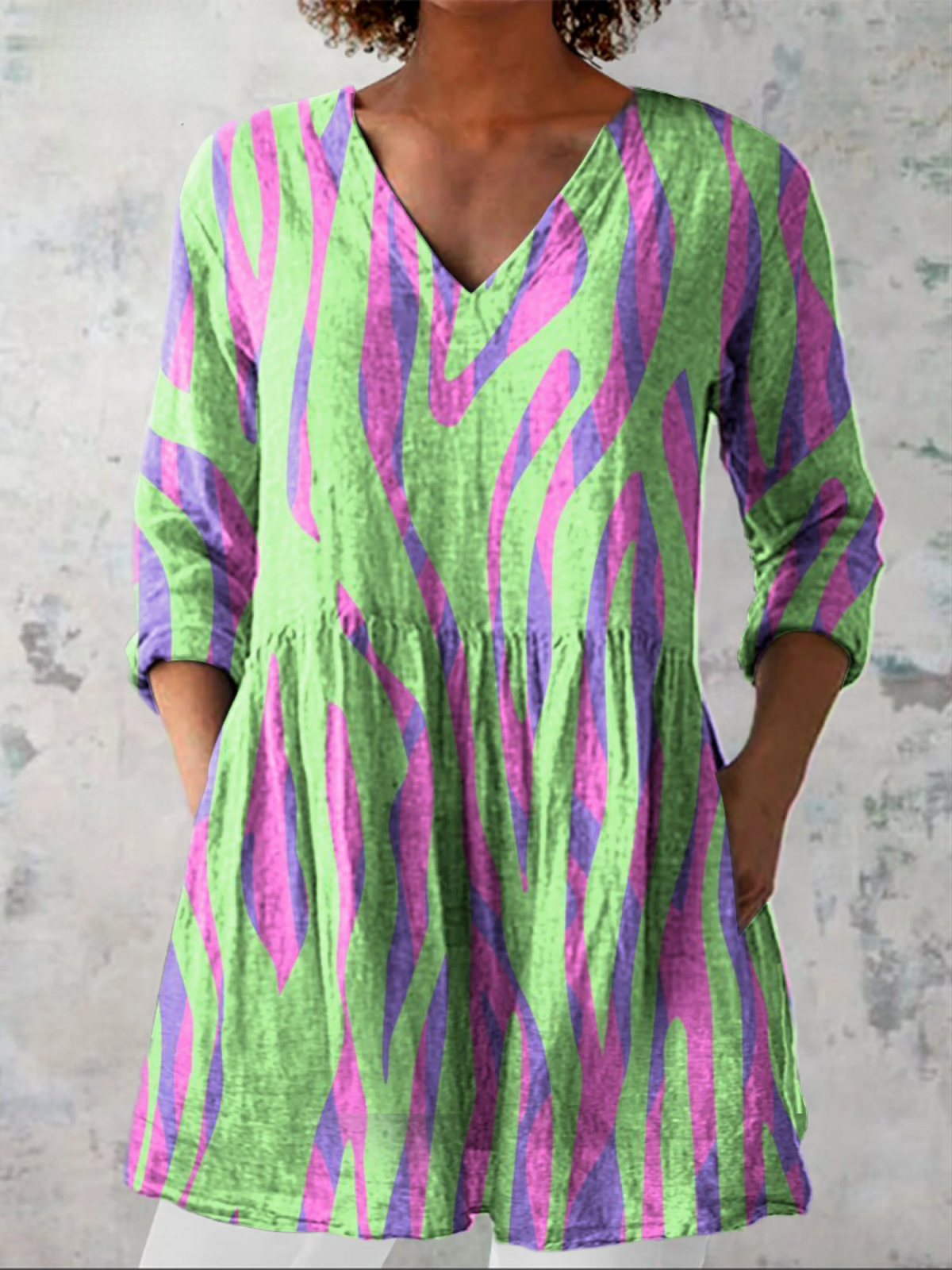 Mira | Long Blouse with Bold Pattern