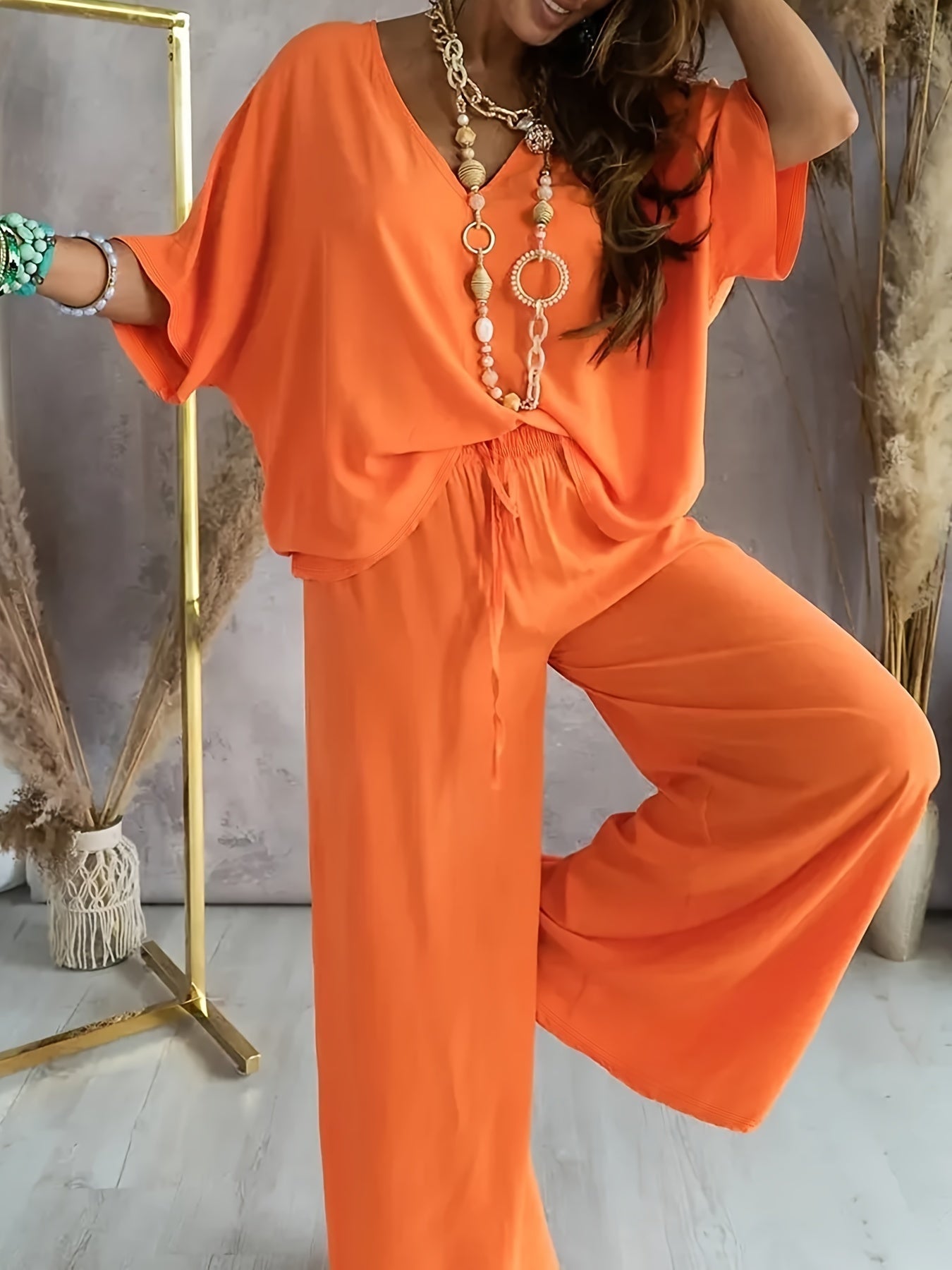ELEGANT V-NECK TWO-PIECE SET FOR WOMEN