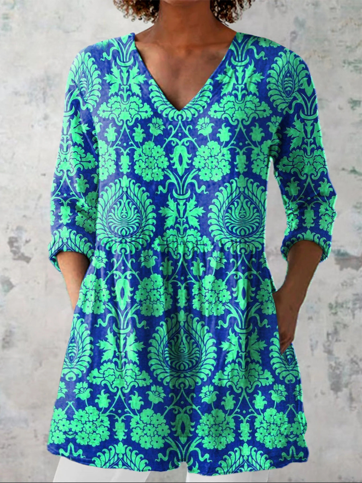 Romy | Long Blouse with Expressive Pattern