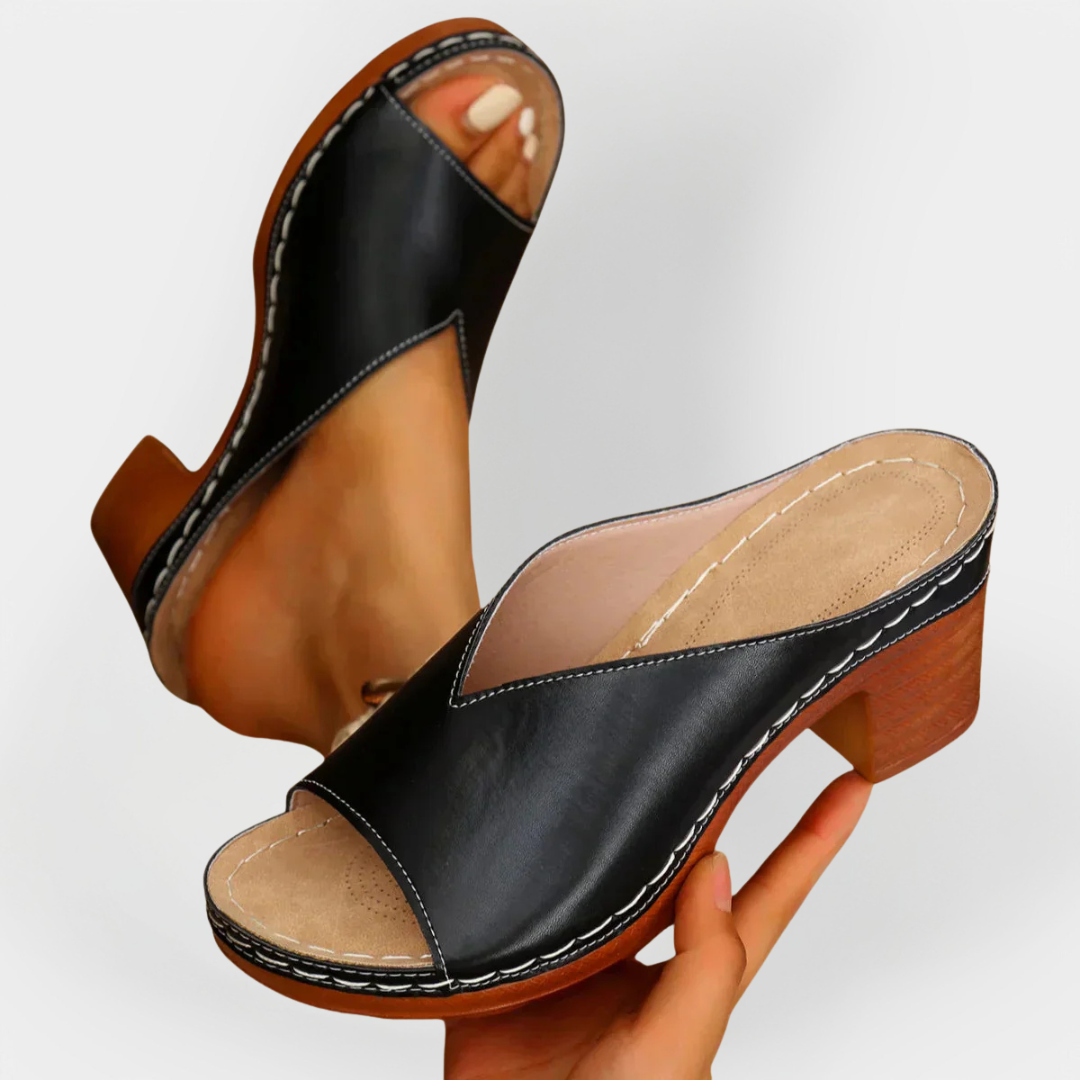 Orthopaedic Sandals with Wide Heel