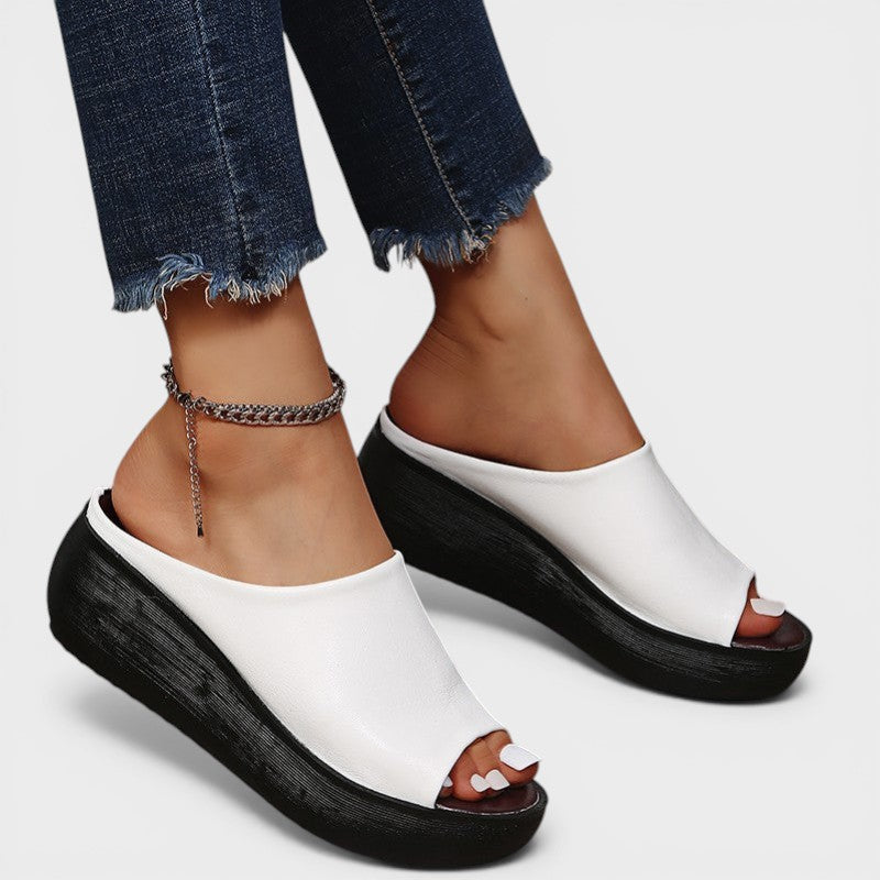 Luna™ | Orthopaedic Sandals