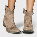 Carlotta - Timeless Elegant Ankle Boots
