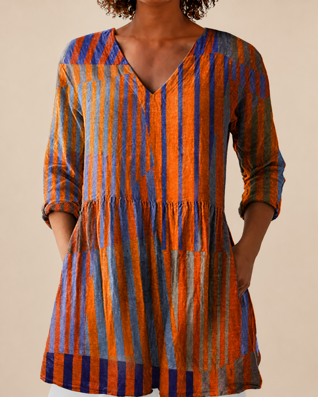 Elowen | Long Blouse with Expressive Pattern