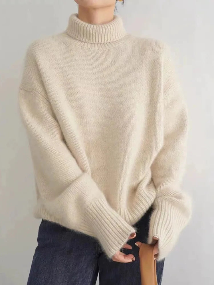 Gabriela | Cashmere Roll Neck