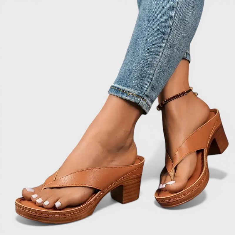 Mía™ | Elegant and Comfortable Sandals