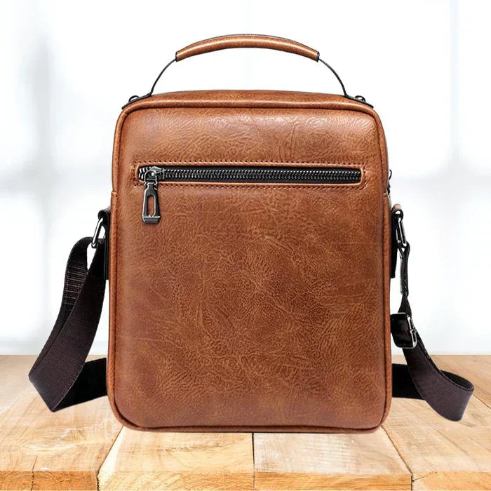 Cynthia™ | Practical Leather Handbag