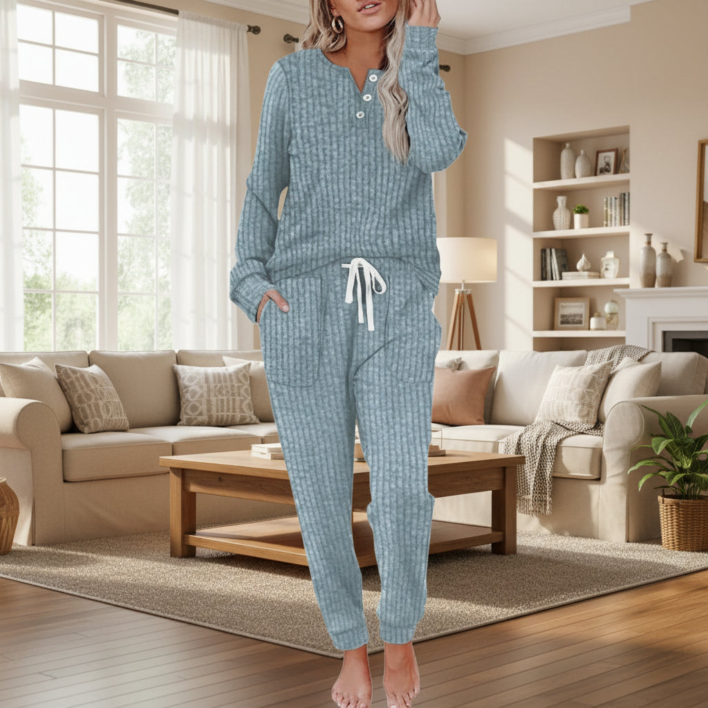 RIBBED KNITTED LOUNGE SET FOR WOMEN
