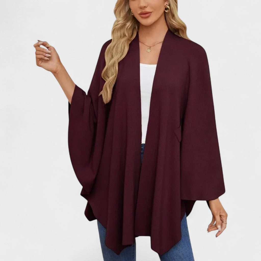 Beatriz | Chic and Elegant Poncho