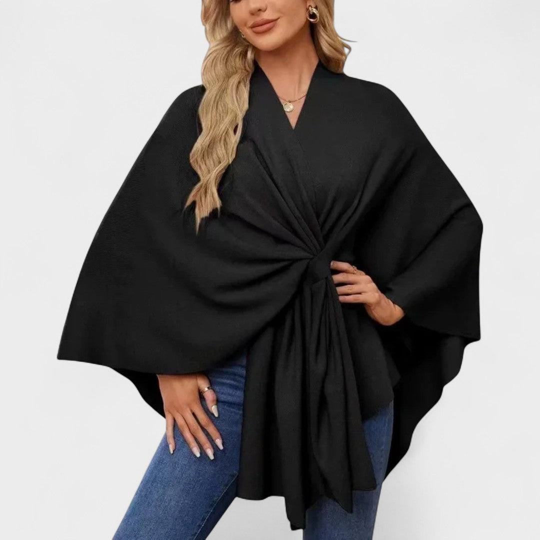 Beatriz | Chic and Elegant Poncho