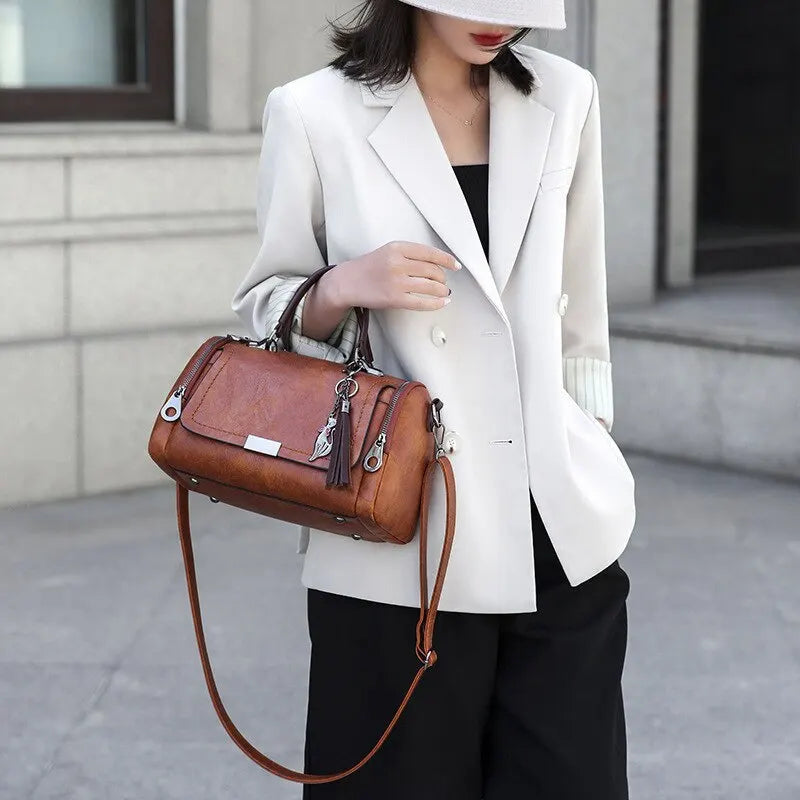 Julie™ | Bag made from structured leather