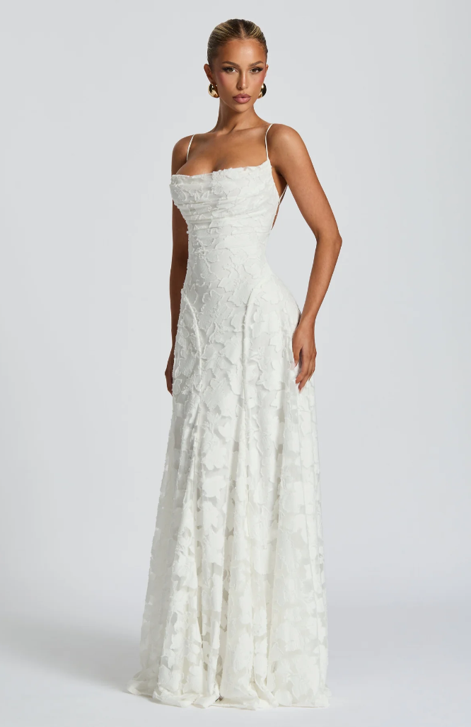 SOFIA | Elegant Lace Maxi Dress