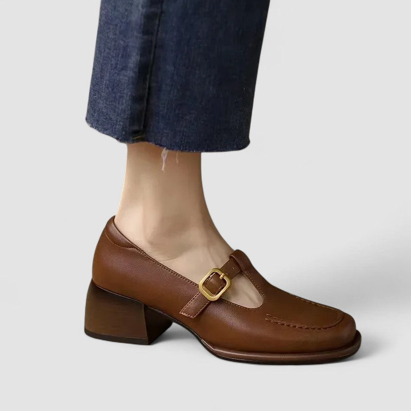 Kyrahnae | Mary Jane Shoes with Orthopaedic T-Strap