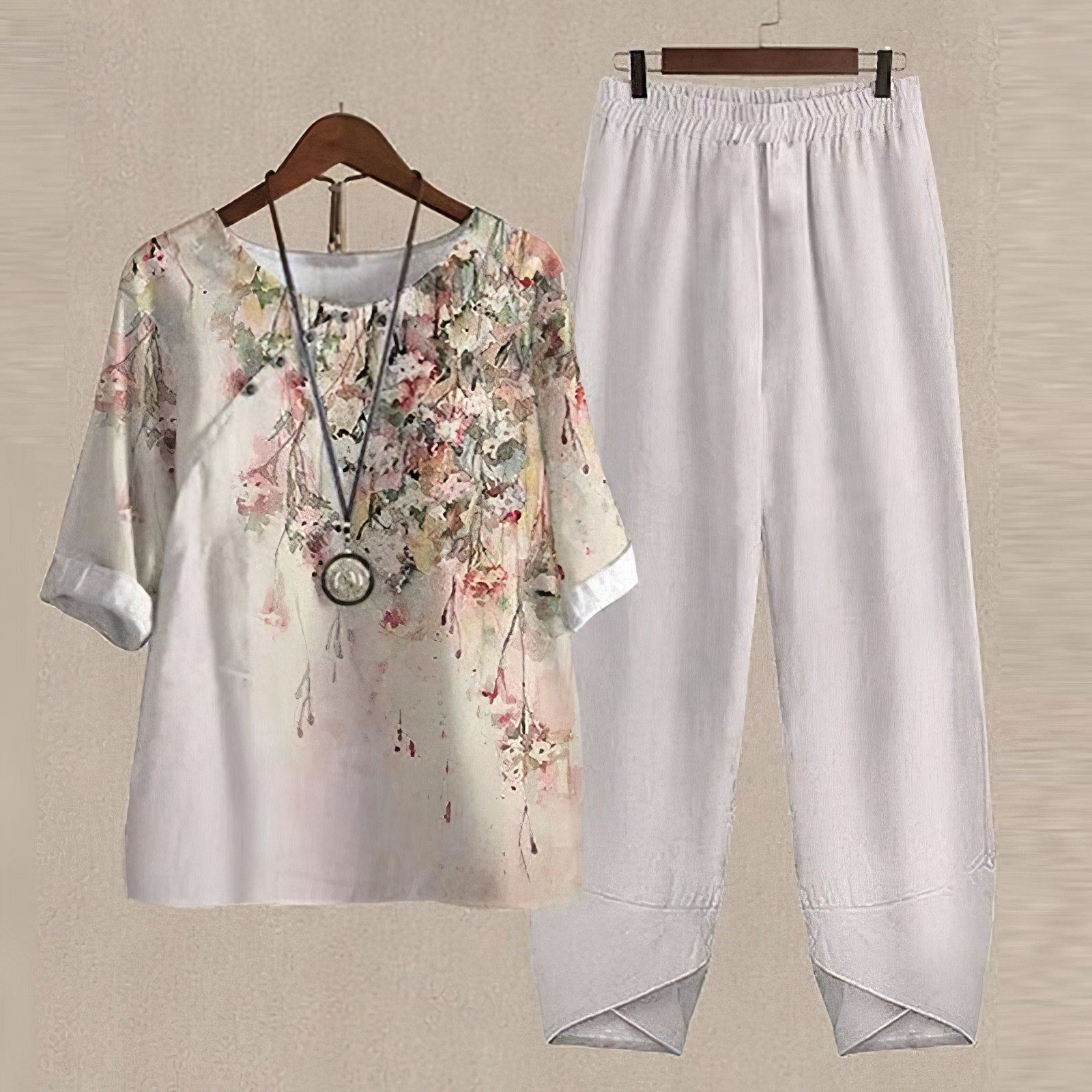 STYLISH SUMMER OUTFIT FOR WOMEN