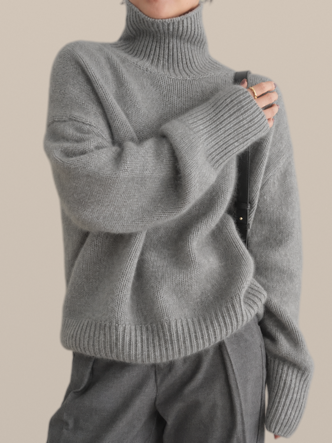 Aisling – Cashmere Roll-Neck Jumper