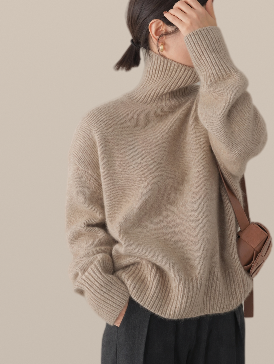 Aisling – Cashmere Roll-Neck Jumper