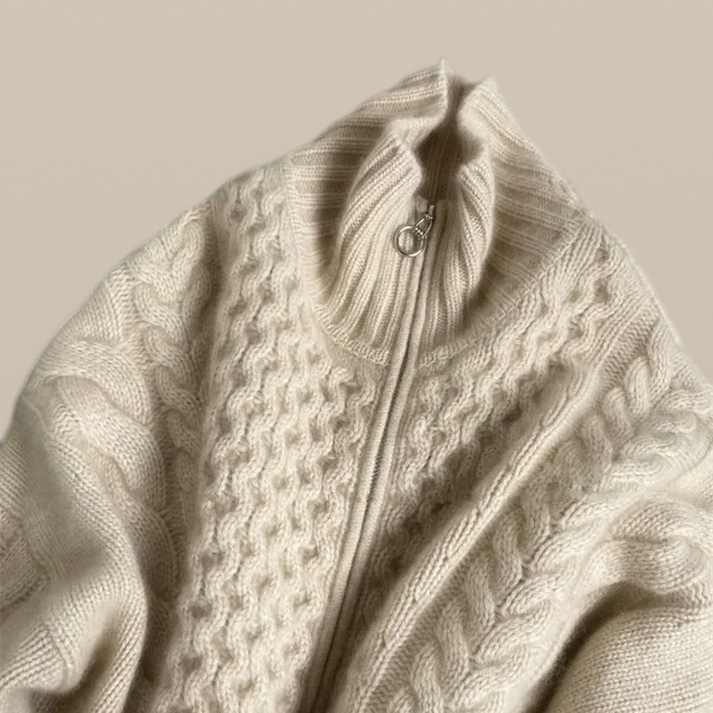Amara – Cashmere Knit Roll-Neck Jumper