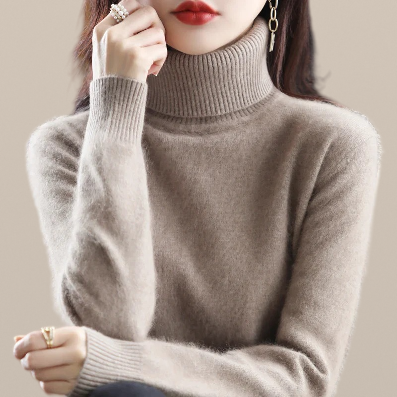 Ayla – Luxe Cashmere Roll-Neck Jumper
