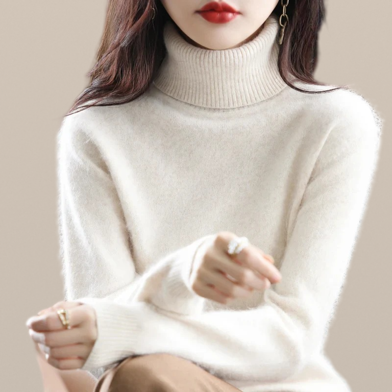 Ayla – Luxe Cashmere Roll-Neck Jumper