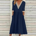 LIVIA | MIDILENGTH LACE DRESS