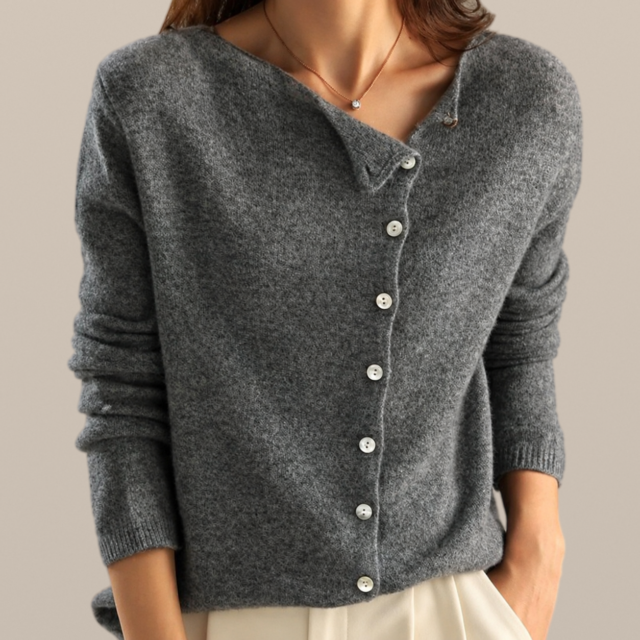 Cara – Button-Detail Jumper