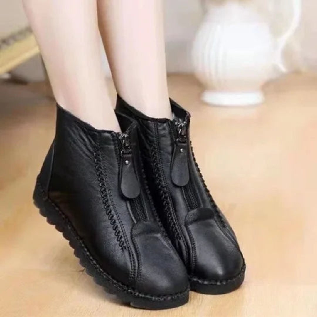 Frieda | Women's Insulated Non-Slip Zip Ankle Boots