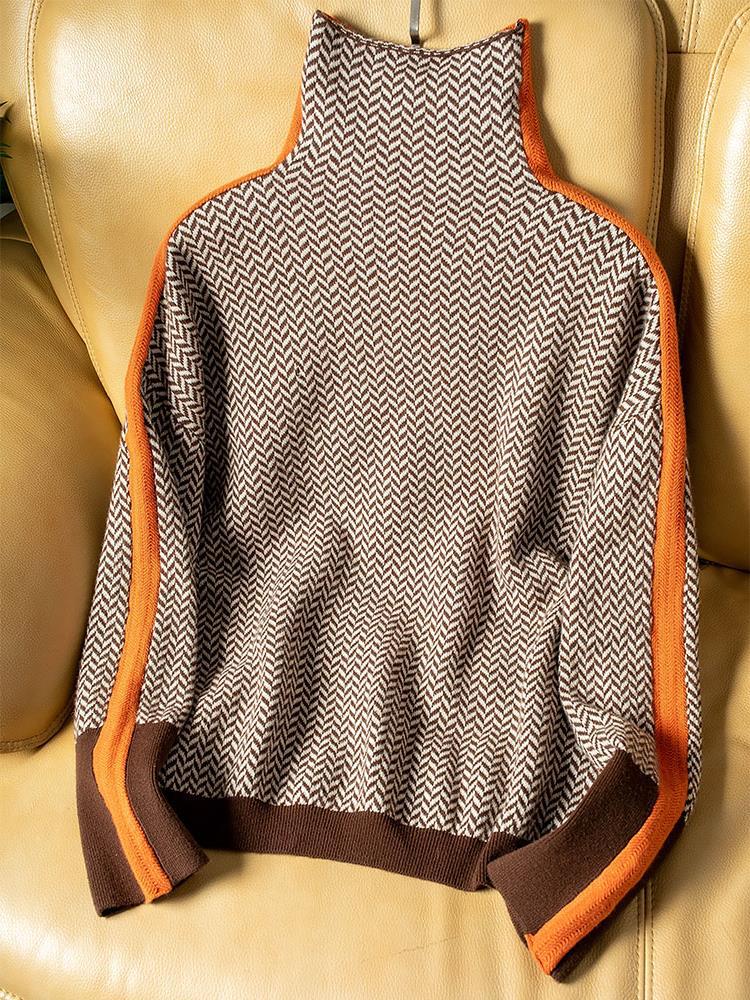Beatriz | High Neck Sweater with Eye-Catching Contrasting Stripes