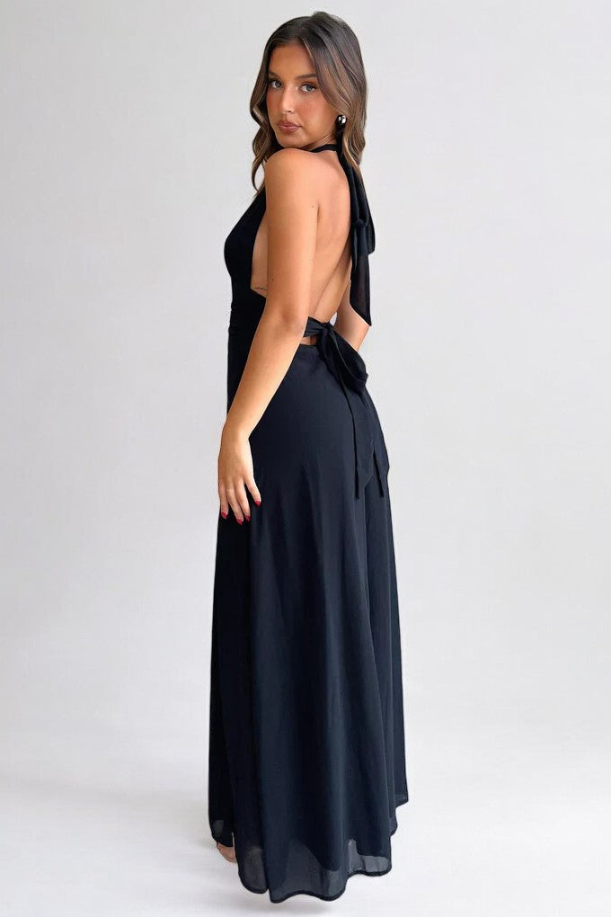 LILLI | Stylish Halter Neck Maxi Dress with High Slit