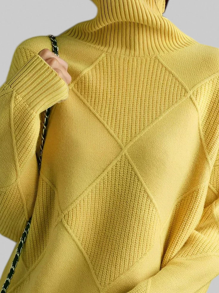 Eliana – Soft Cashmere High-Neck Jumper