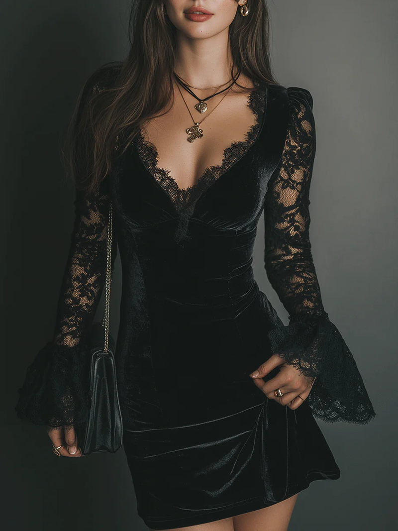 Ladies' Mini Dress with Long Sleeves