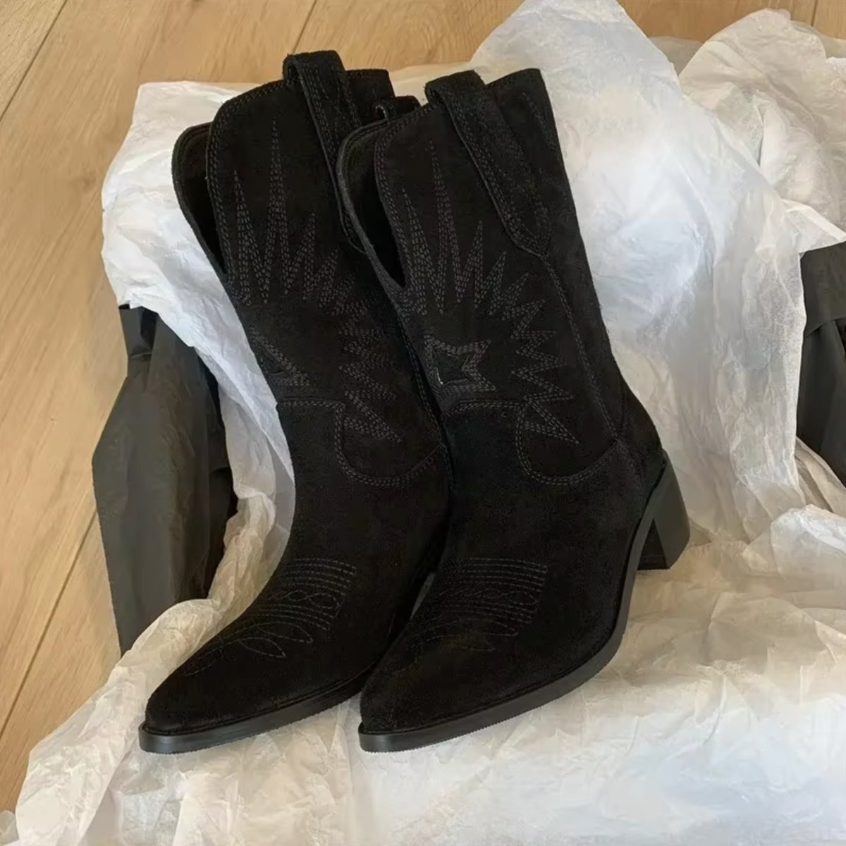 Charlotte | Women's Embroidered Suede Cowboy Boots with Pointed Toe