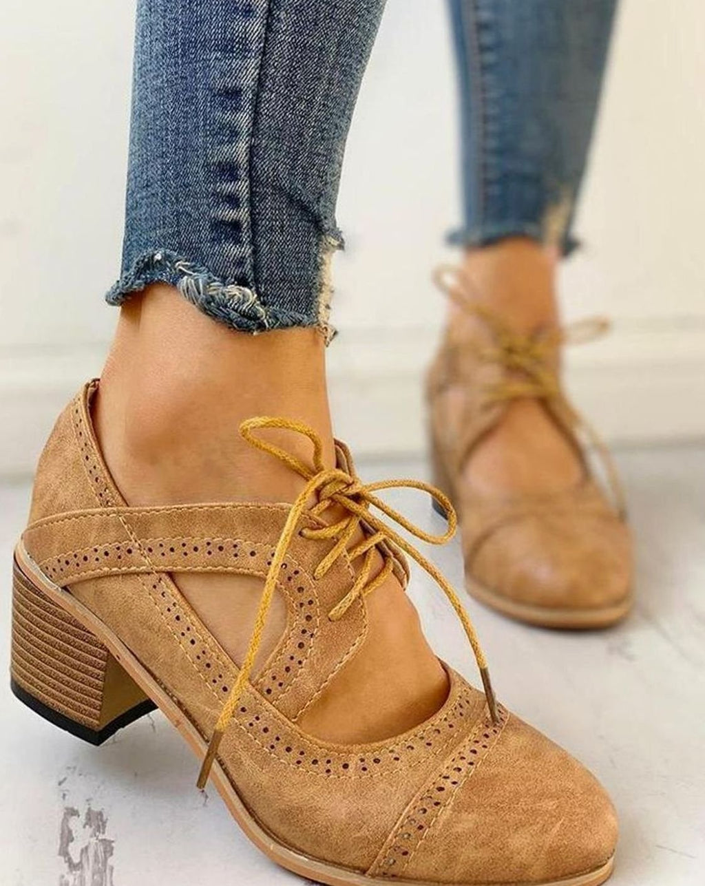 Victoria | Women's Vintage Lace-Up Block Heel T-Strap Shoes