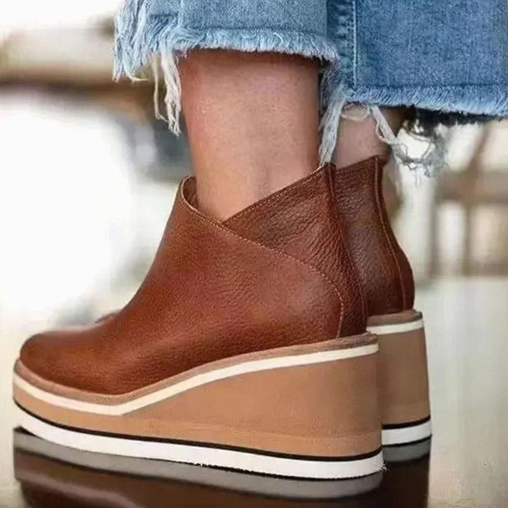 Penelope | Women's Wedge Platform Slip-On Chelsea Boots