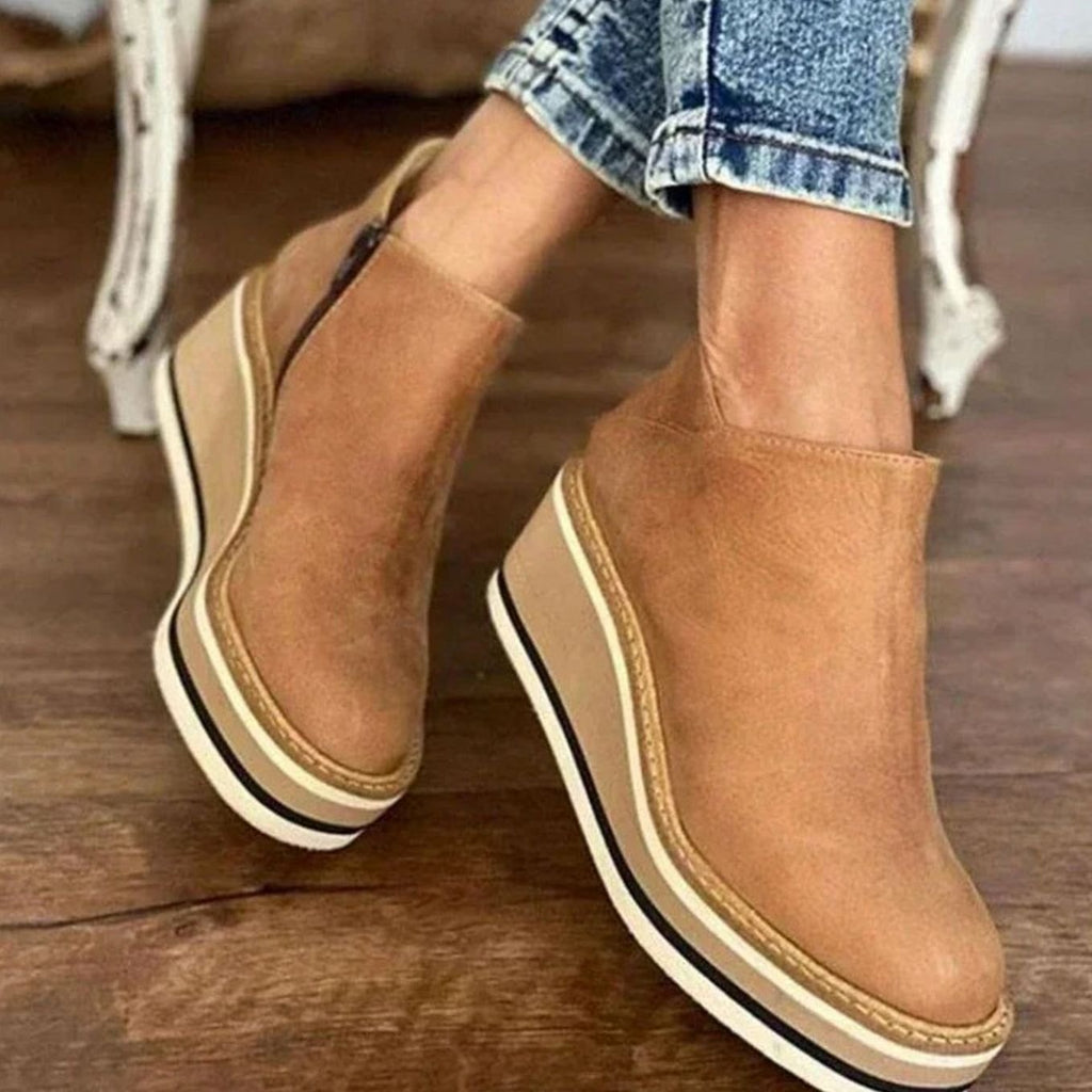 Penelope | Women's Wedge Platform Slip-On Chelsea Boots